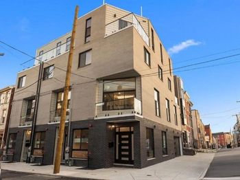 246 Montrose