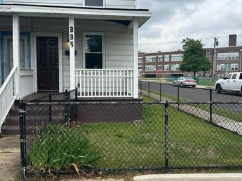 335 Middleton