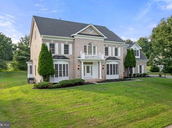16913 Harbour Town