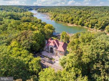612 Rivercrest