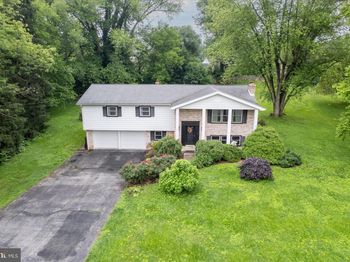 301 Lynbrook
