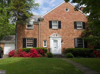 3803 Leland