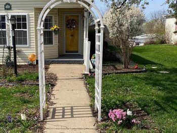 33 Longwood