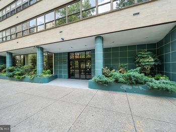 1810 Rittenhouse