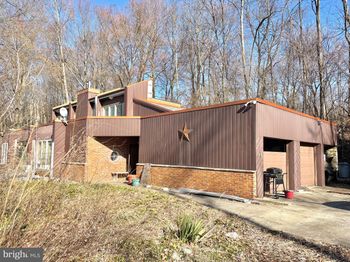 549 Fairview