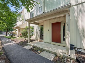 361 Woodlake