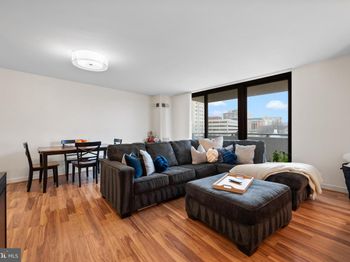 4620 Park