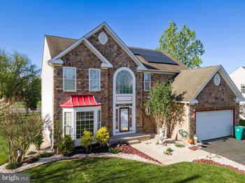 3221 Fox Hill