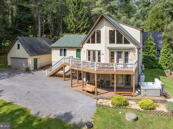 381 Valley View