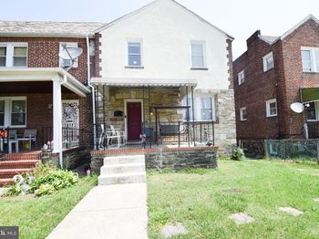 3820 Dolfield