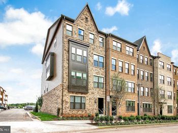 45130 Kincora