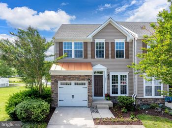 10023 Iron Pointe Drive