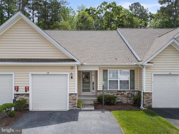 28 Hatteras