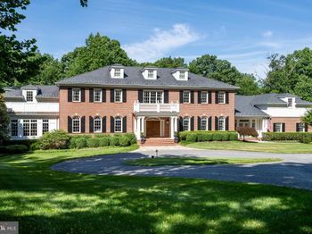 1112 Westwicke