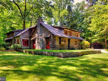 560 Clothier Springs