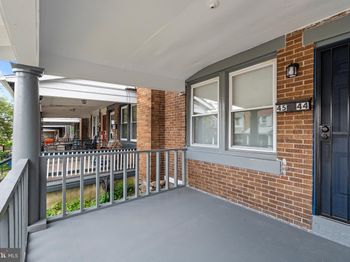 4544 Fernhill