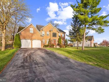 10818 Anderson