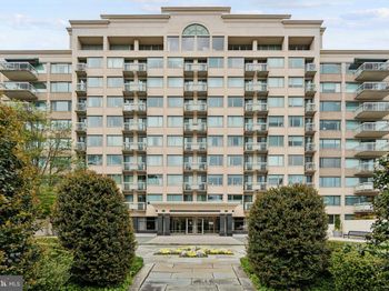 5450 Whitley Park