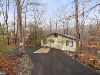 5814 Decker Rd