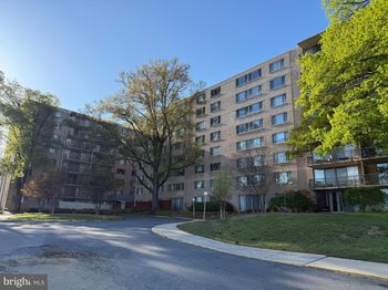 4410 Oglethorpe