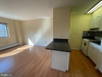 2101 Chestnut
