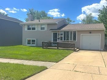 3132 Essington