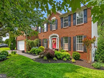 11044 Country Club