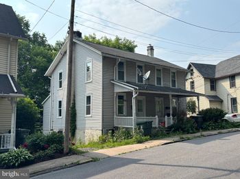 385 Pine