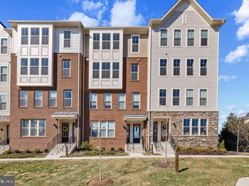 1010 Galena