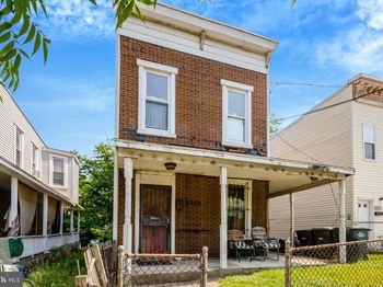 2326 Nicholson