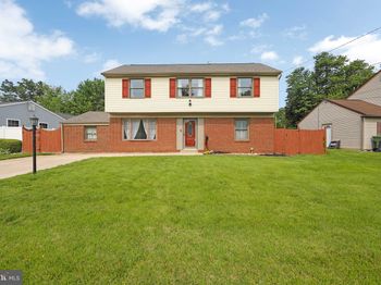 13 Briarcliff
