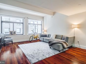 1500 Chestnut