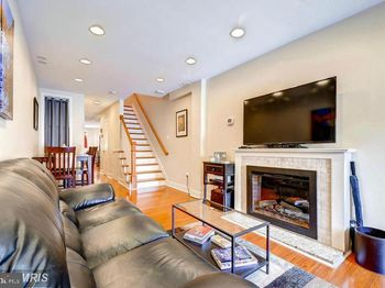 608 Washington