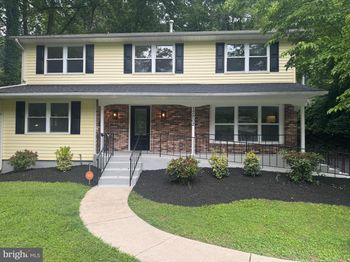 12802 Broadmore
