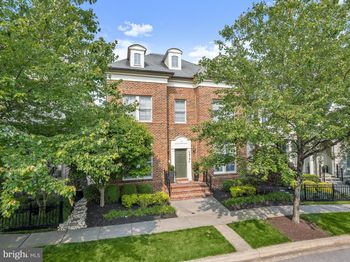 7619 Mulberry