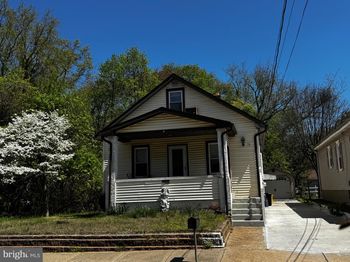 74 Cypress La