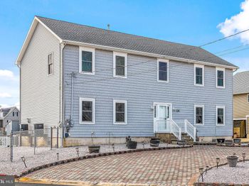 128 Delaware