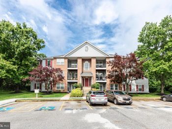3805 Sunnyfield