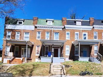 2912 Hilldale