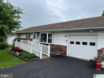 3122 Fairview