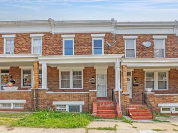 3224 Kenyon