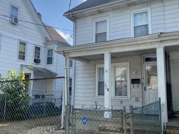 220 N 3rd