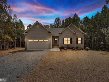 1 ac LOT Courtneys Corner