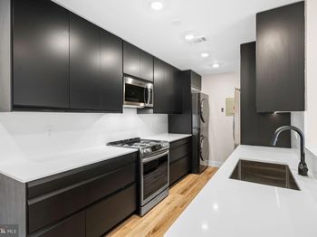 210 Hickory