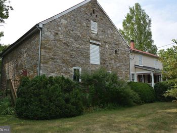 2431 Cedar Creek