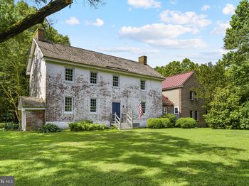411 Corsica Neck