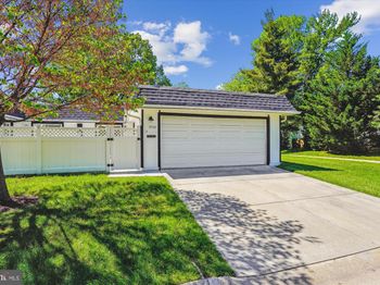 3702 Marble Arch