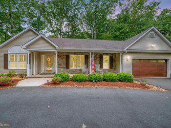 104 Gold Valley