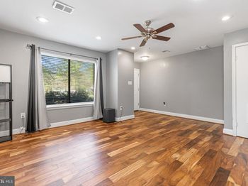 3029 Heathcote