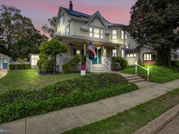 16 Kenton